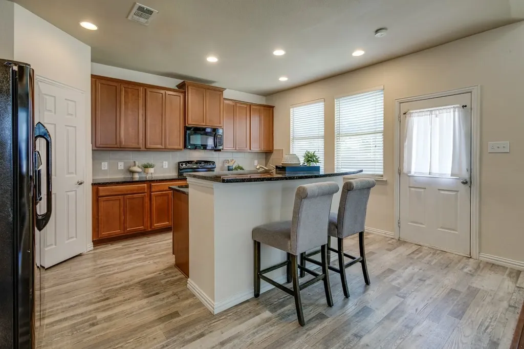4134 Florence Drive Irving TX 75038