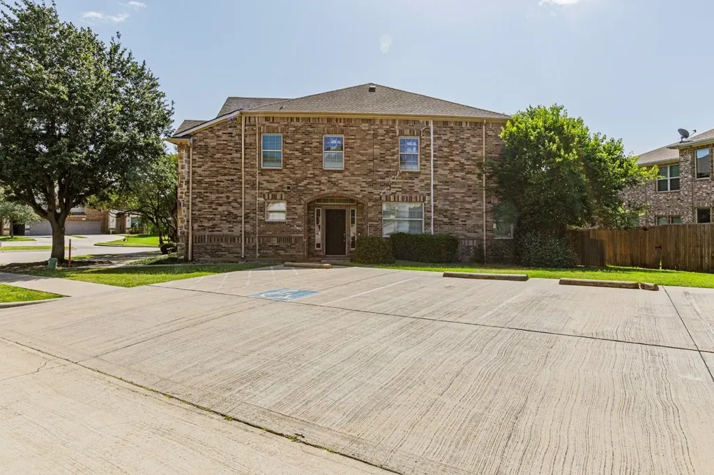 4134 Florence Drive Irving TX 75038