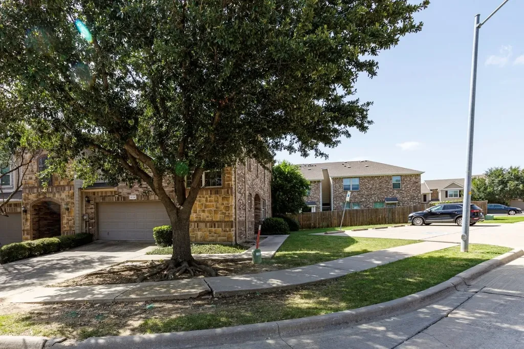 4134 Florence Drive Irving TX 75038