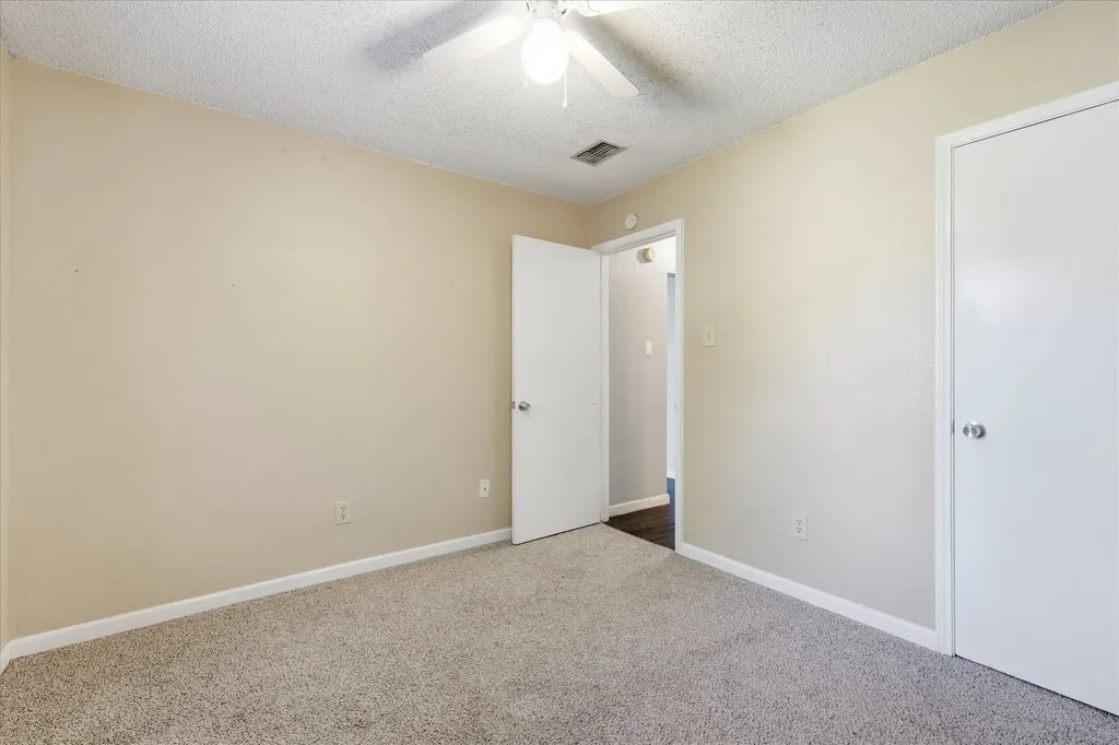 6505 Hughes Drive Watauga TX 76148