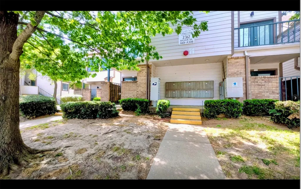 2312 Balsam Drive Arlington TX 76006
