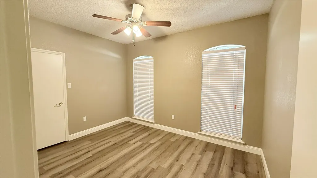 2709 Serenade Court Arlington TX 76015