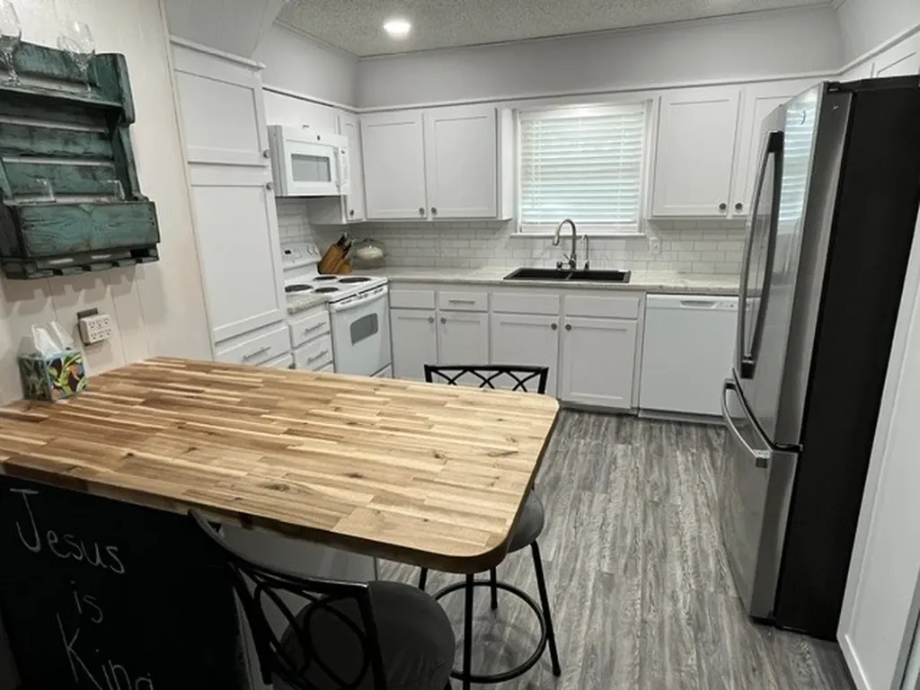 508 N Water Street Roby TX 79543
