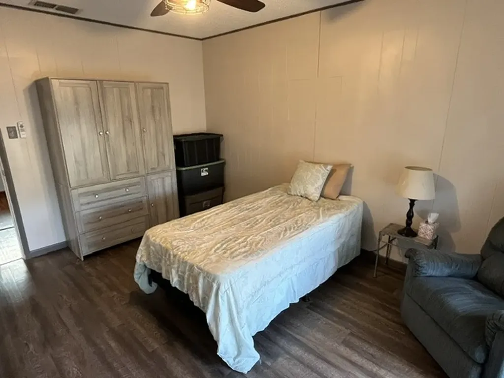 508 N Water Street Roby TX 79543