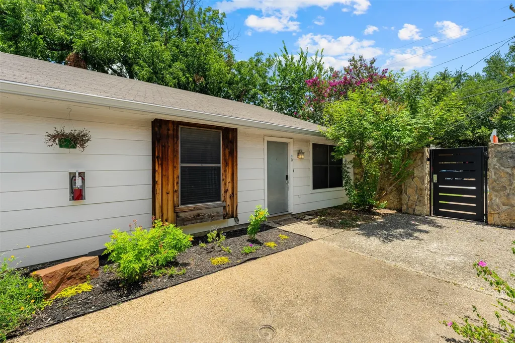1405 Speight Avenue Waco TX 76706