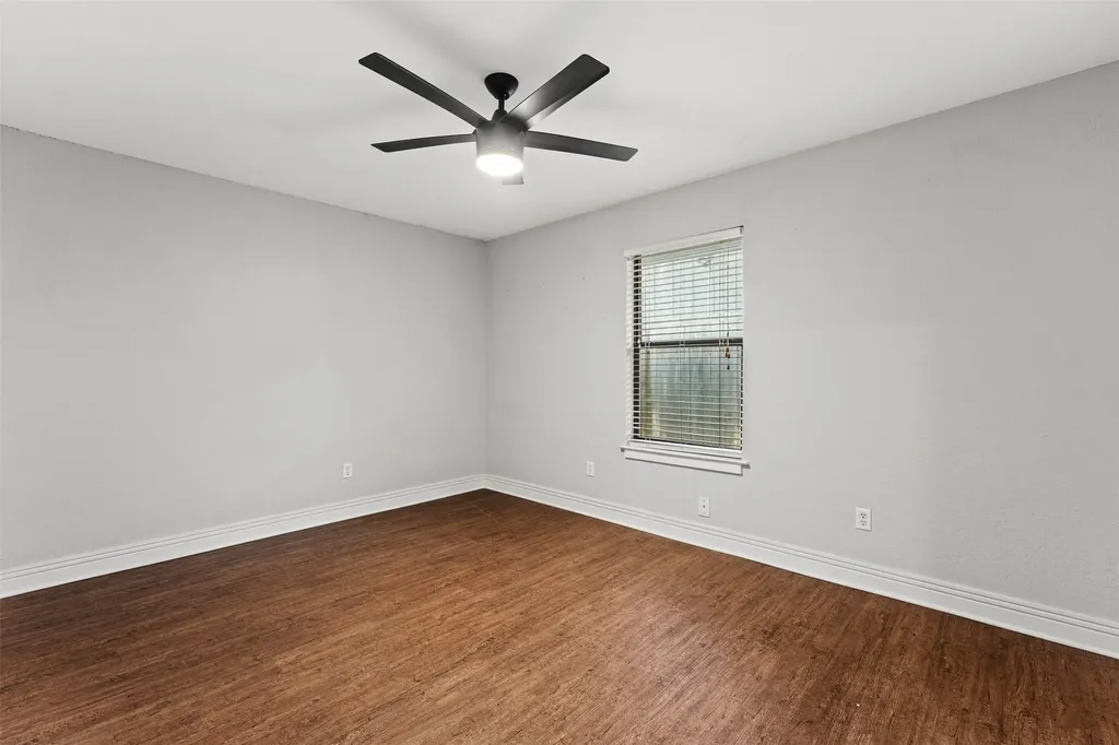 1405 Speight Avenue Waco TX 76706