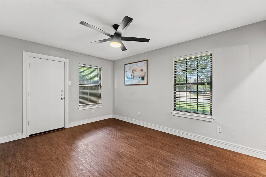 1405 Speight Avenue Waco TX 76706