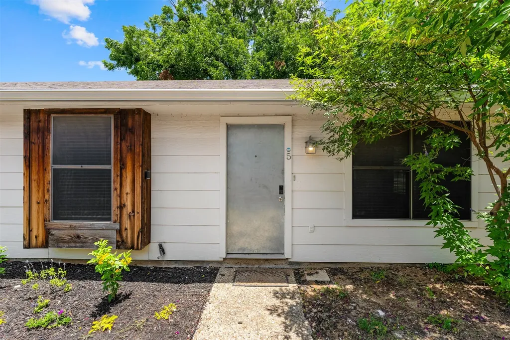 1405 Speight Avenue Waco TX 76706