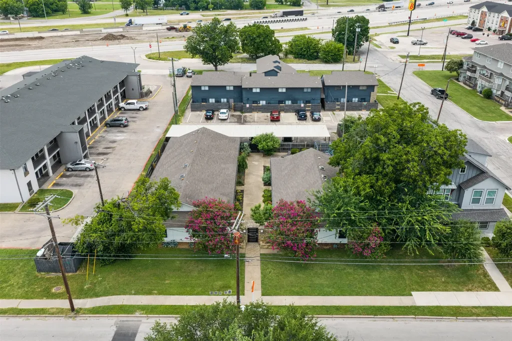 1405 Speight Avenue Waco TX 76706