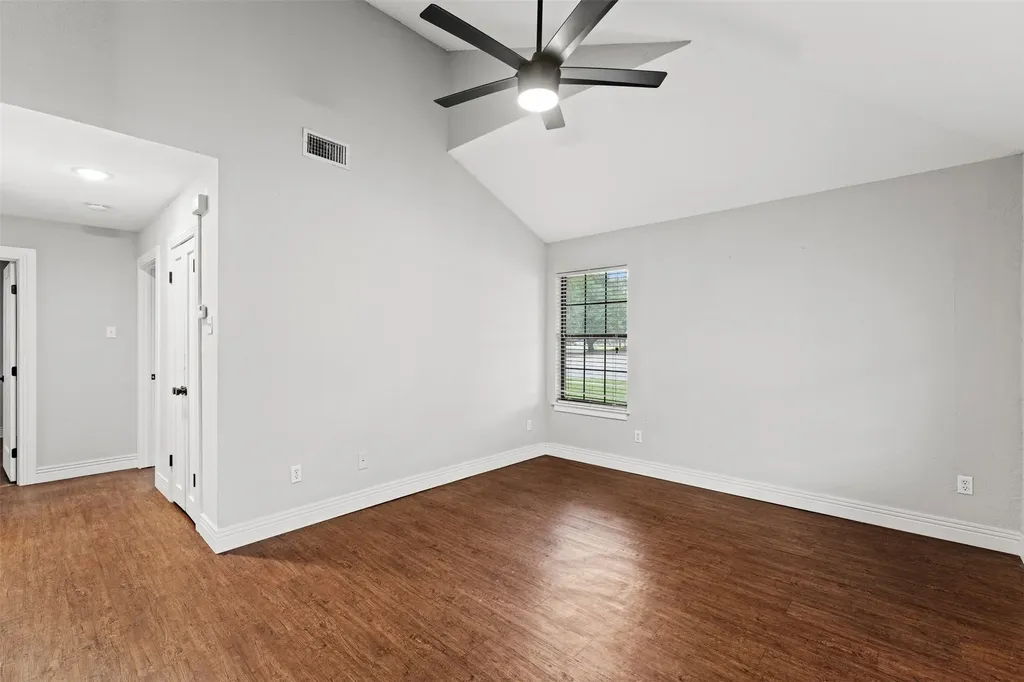1405 Speight Avenue Waco TX 76706
