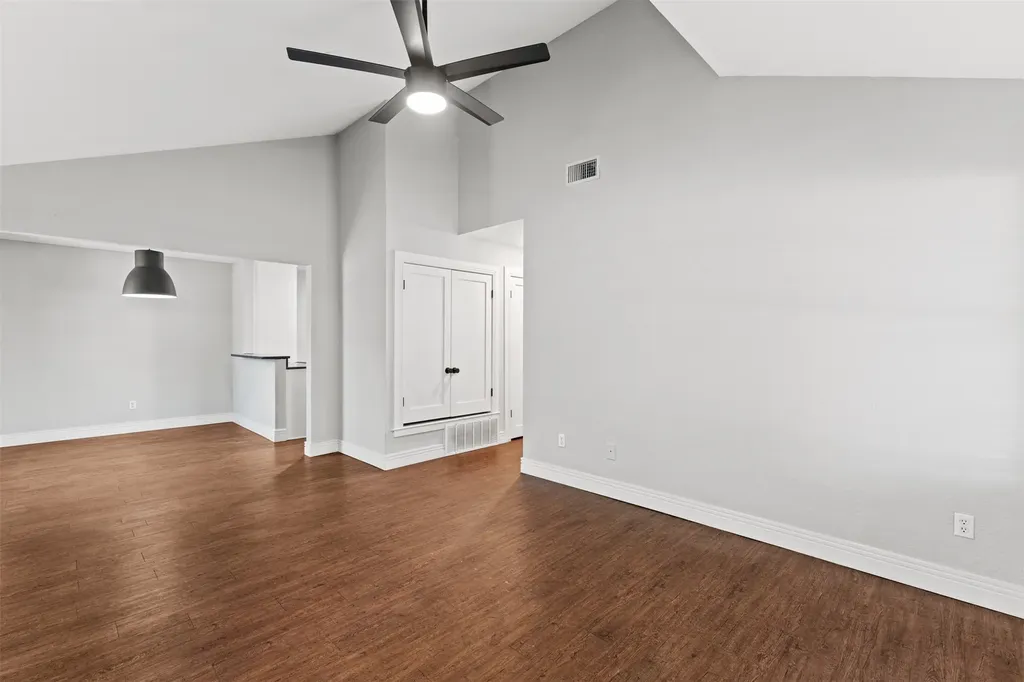 1405 Speight Avenue Waco TX 76706