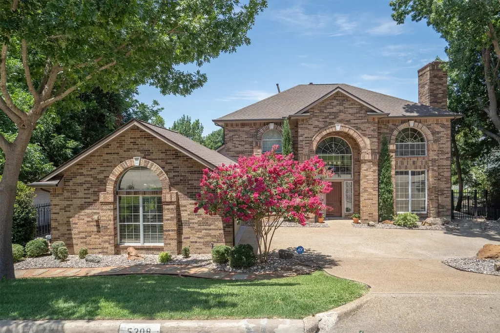 5208 Yacht Club Drive Rockwall TX 75032
