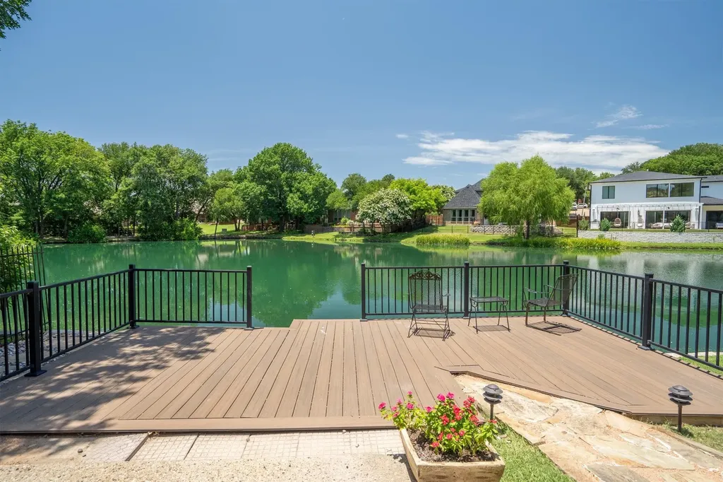 5208 Yacht Club Drive Rockwall TX 75032