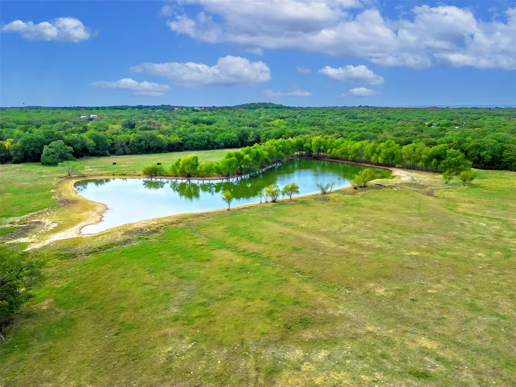 453 Tower Road Valley View TX 76272