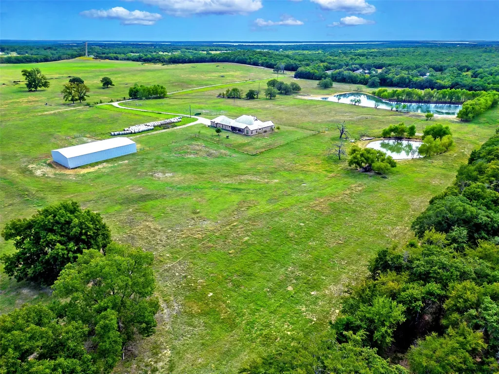 453 Tower Road Valley View TX 76272