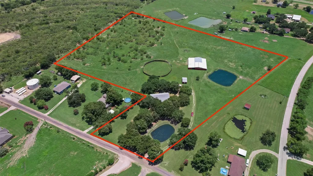8991 County Road 156 Kaufman TX 75142
