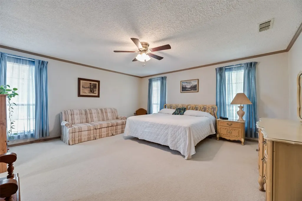8991 County Road 156 Kaufman TX 75142