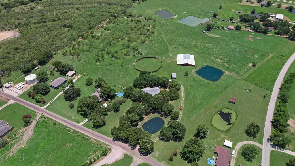 8991 County Road 156 Kaufman TX 75142