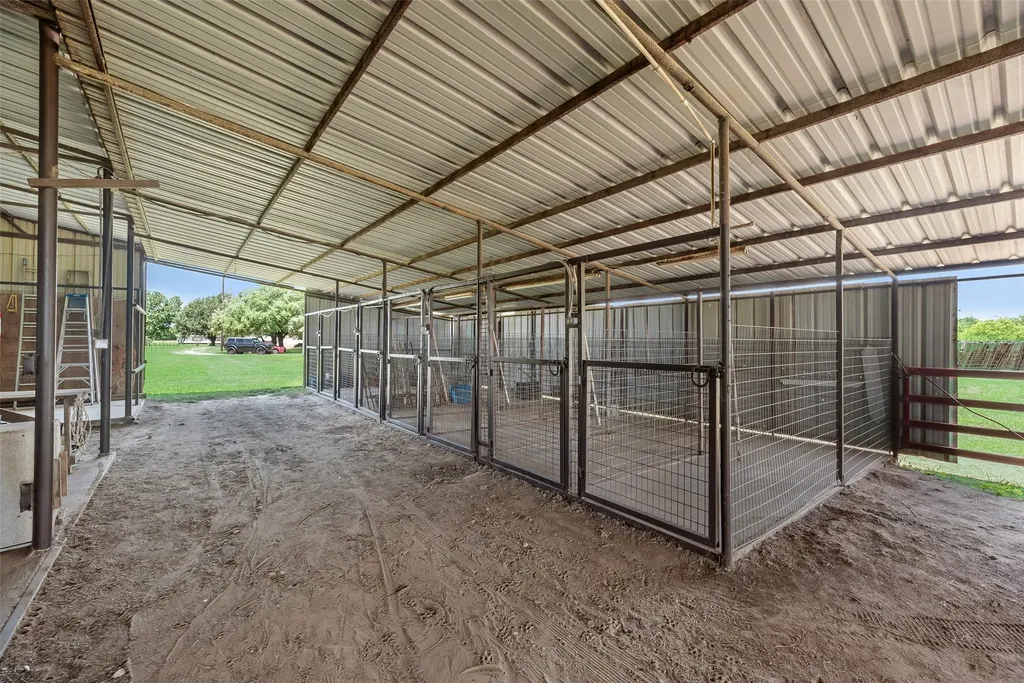 8991 County Road 156 Kaufman TX 75142