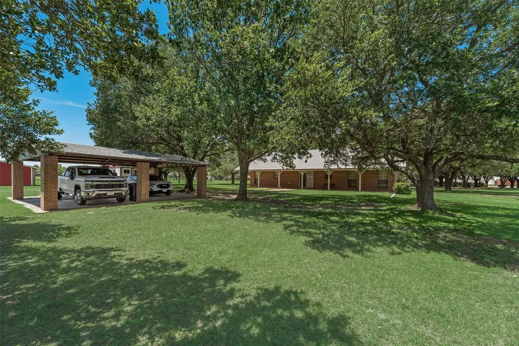 8991 County Road 156 Kaufman TX 75142