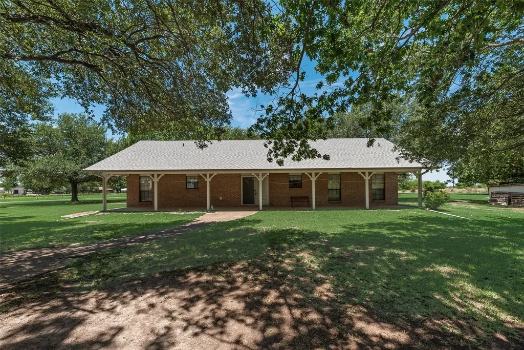 8991 County Road 156 Kaufman TX 75142