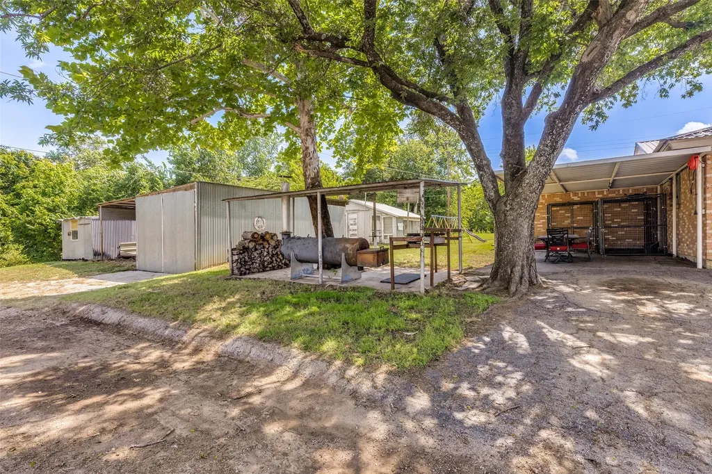 401 S Vick Street Decatur TX 76234