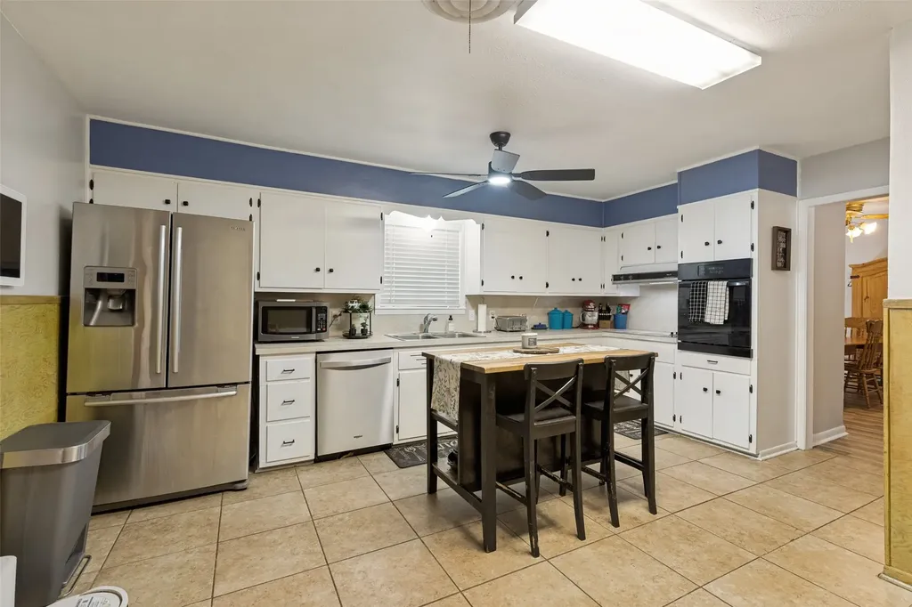 401 S Vick Street Decatur TX 76234