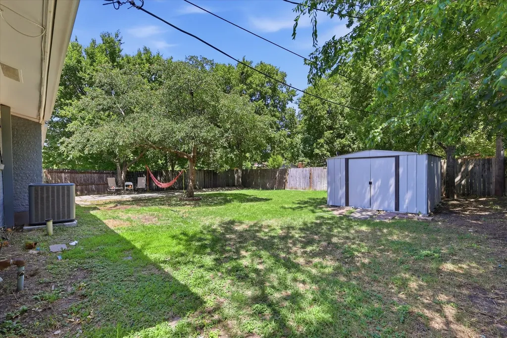 2715 Cary Drive Mesquite TX 75150