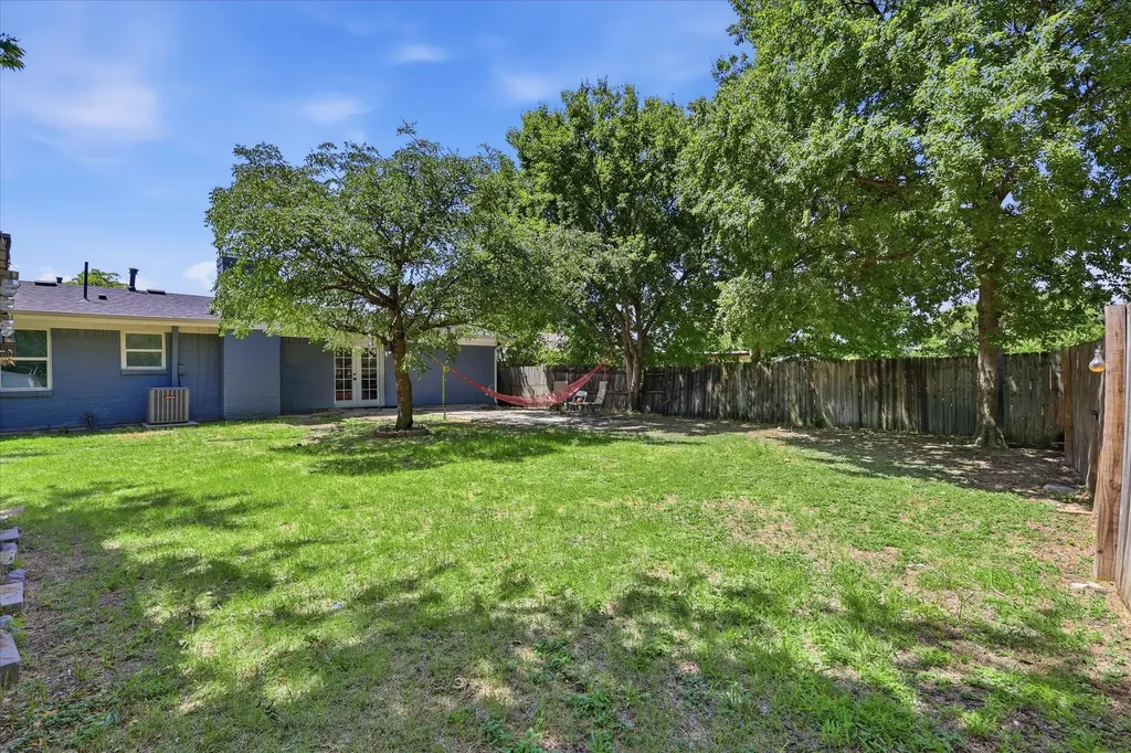 2715 Cary Drive Mesquite TX 75150