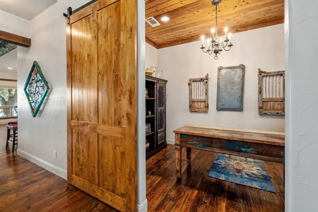 172 Enchanted Drive Enchanted Oaks TX 75156
