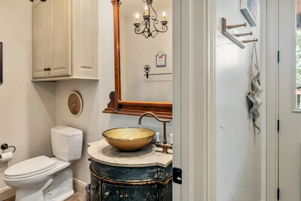 172 Enchanted Drive Enchanted Oaks TX 75156