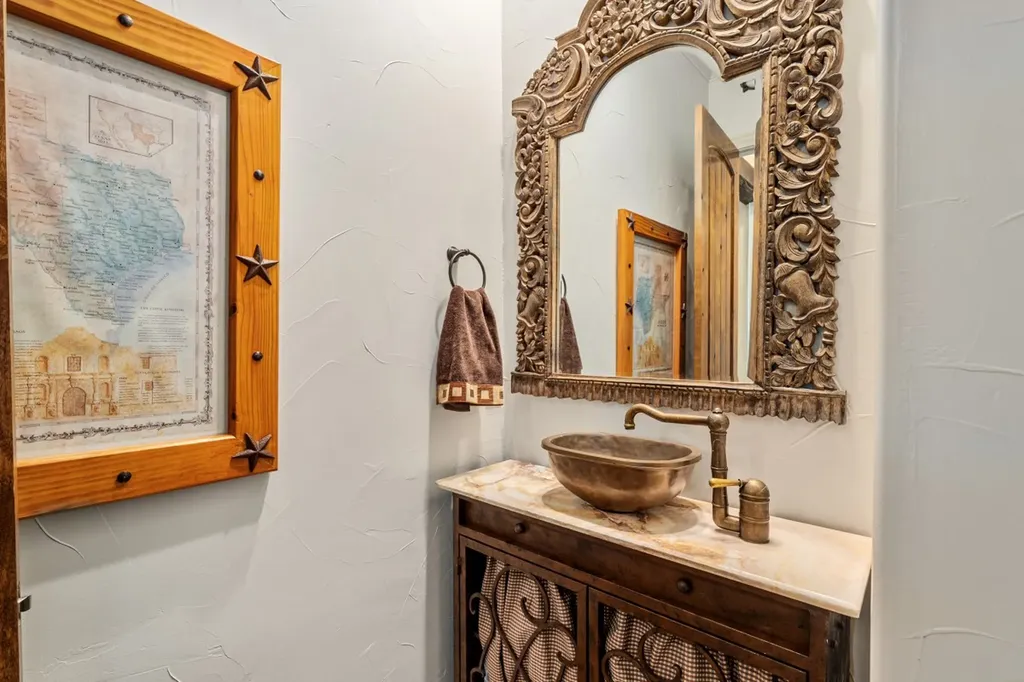 172 Enchanted Drive Enchanted Oaks TX 75156