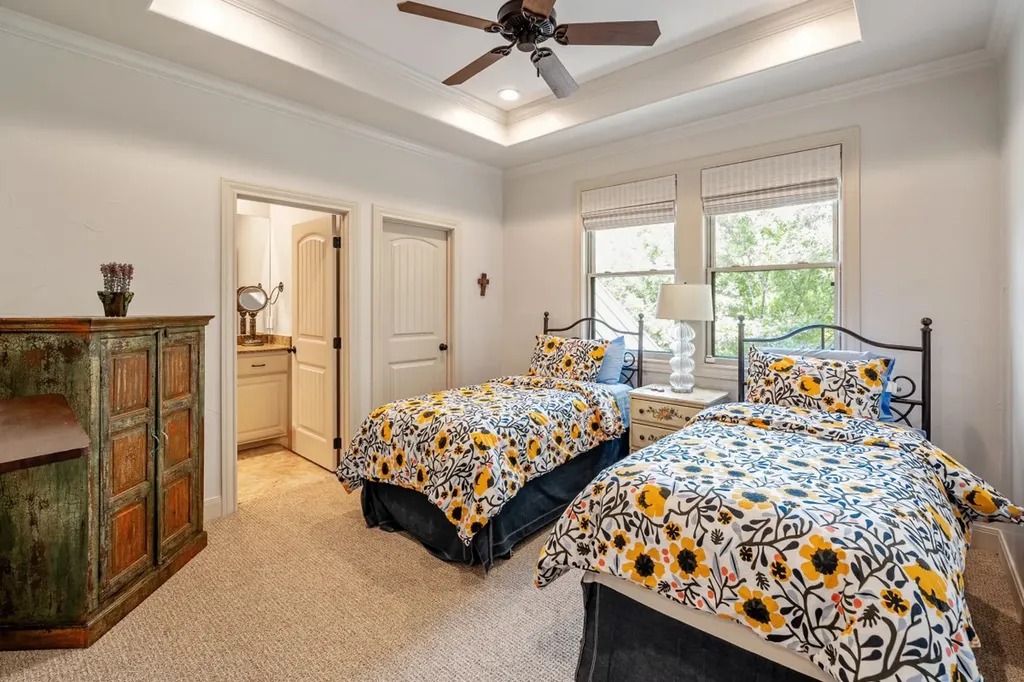 172 Enchanted Drive Enchanted Oaks TX 75156