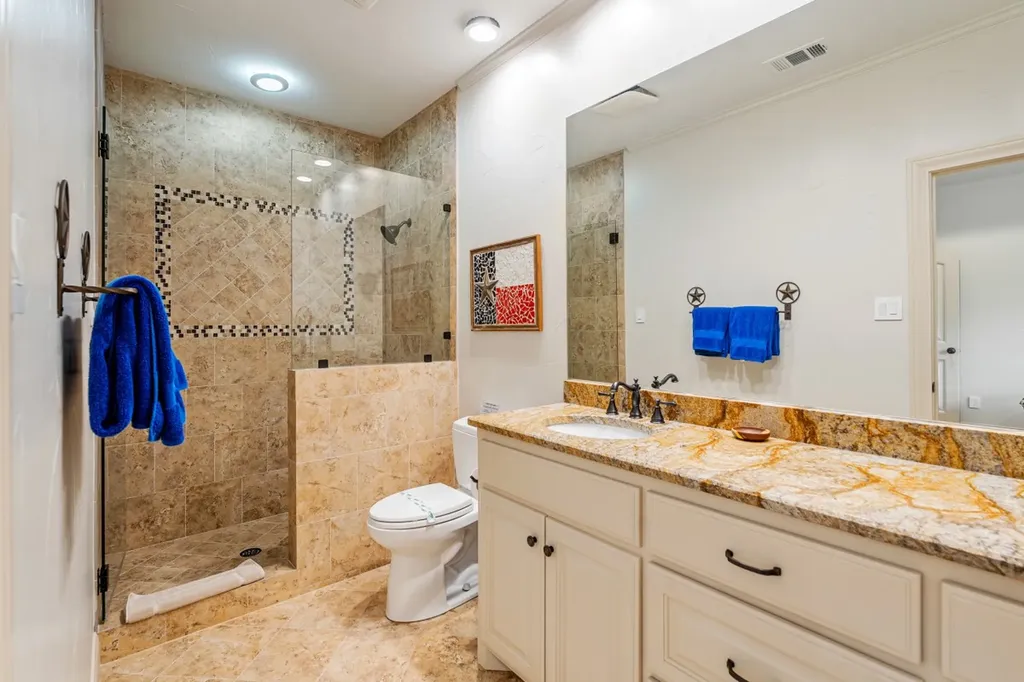172 Enchanted Drive Enchanted Oaks TX 75156