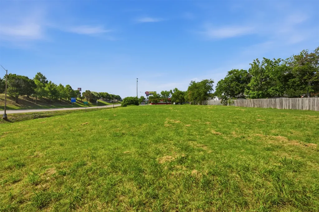 Tbd Henrietta Street Ferris TX 75125