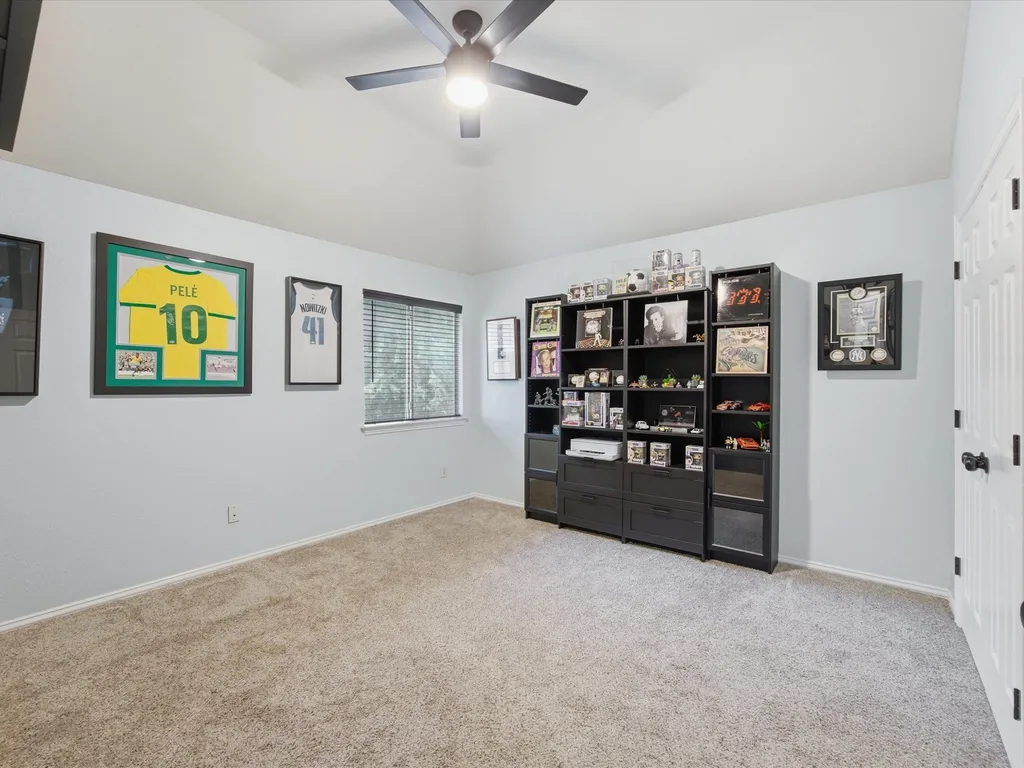 4008 Falcon Ridge Drive Haltom City TX 76137