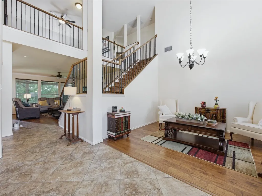 4008 Falcon Ridge Drive Haltom City TX 76137
