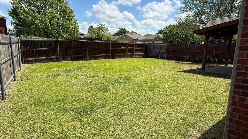 10502 Augusta Lane Rowlett TX 75089