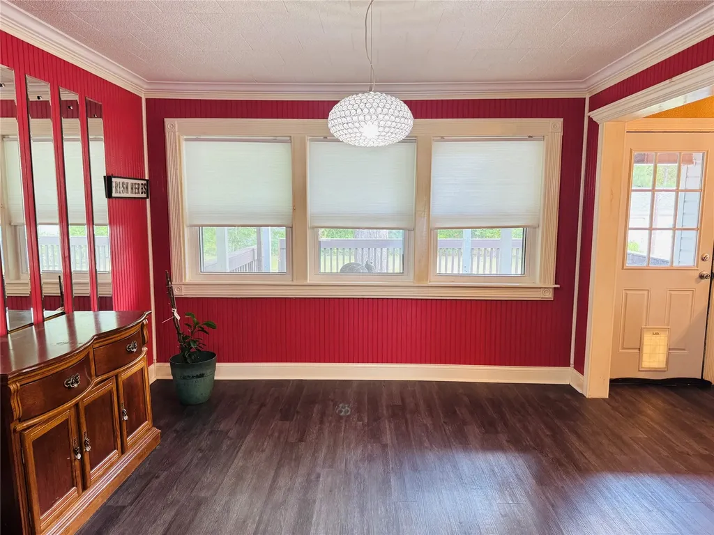 1007 N Johnson Street Mineola TX 75773