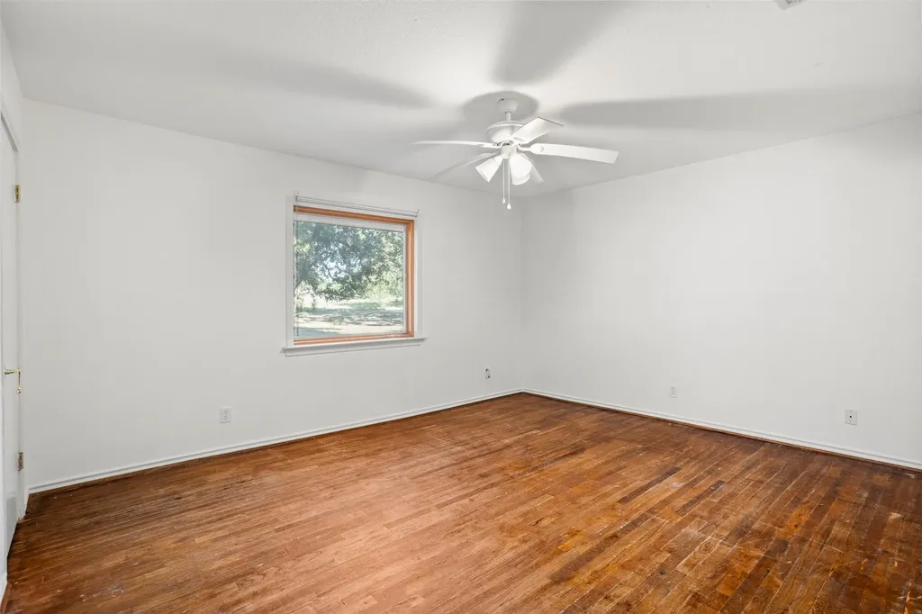 8412 County Road 4084 Scurry TX 75158