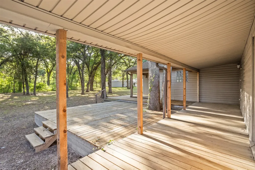 8412 County Road 4084 Scurry TX 75158