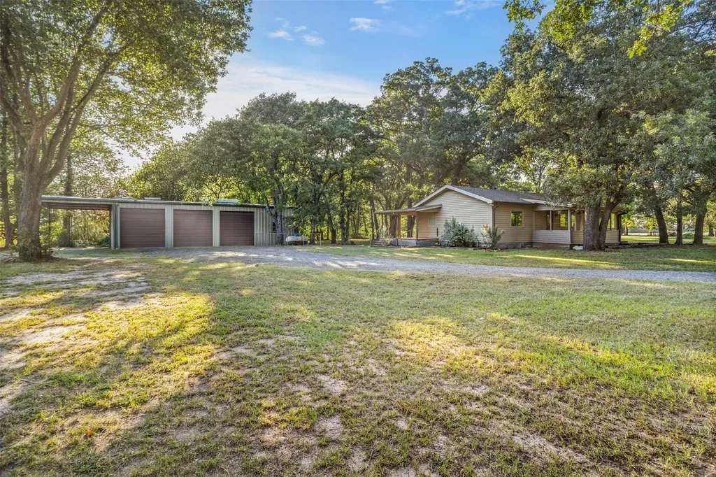 8412 County Road 4084 Scurry TX 75158