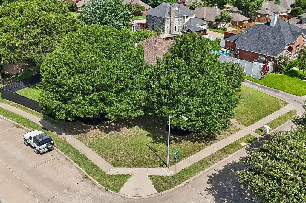 7201 Avalon Drive Plano TX 75025