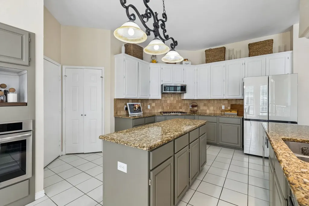 7201 Avalon Drive Plano TX 75025