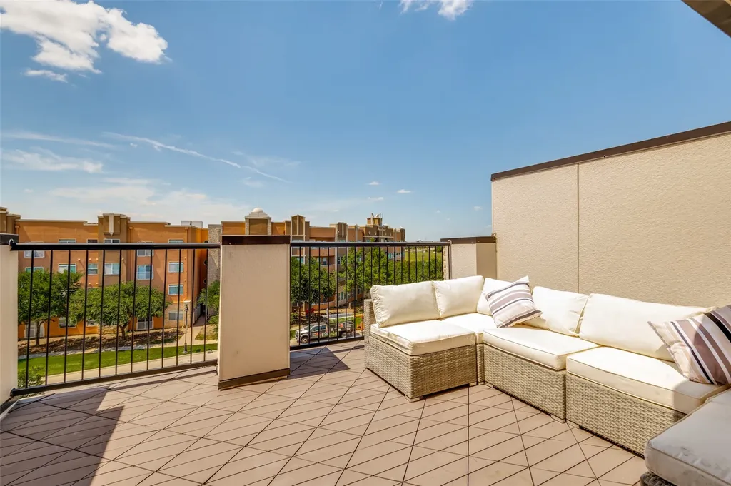639 Baugh Drive Irving TX 75039