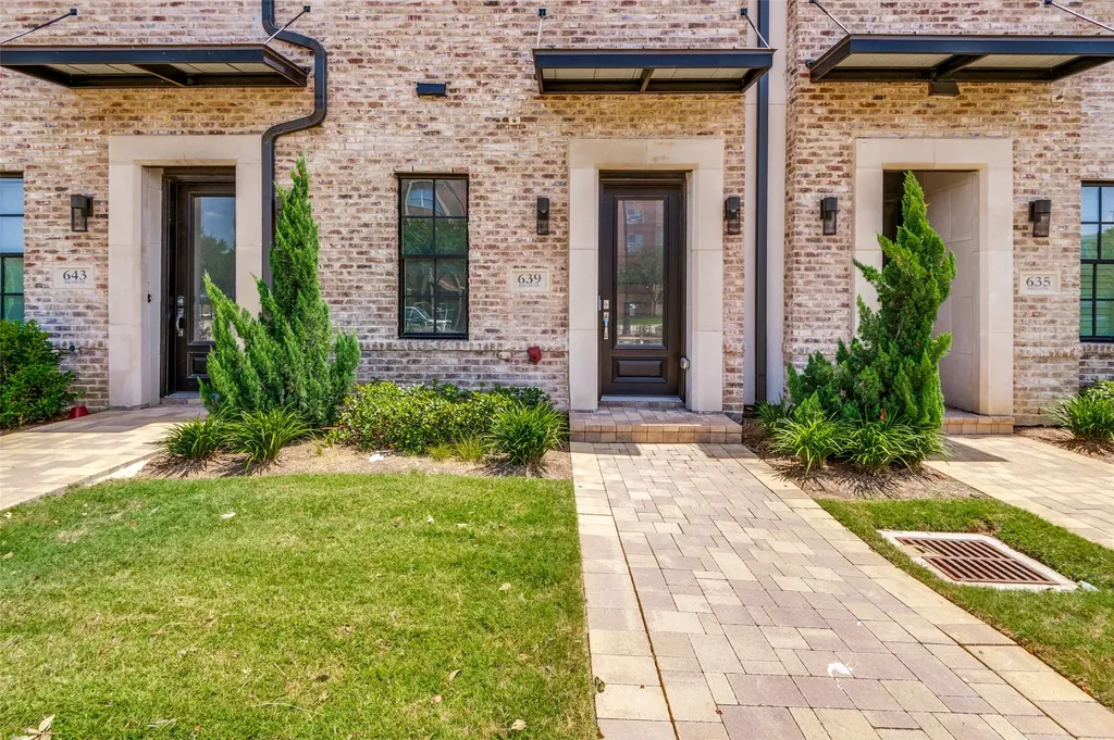639 Baugh Drive Irving TX 75039