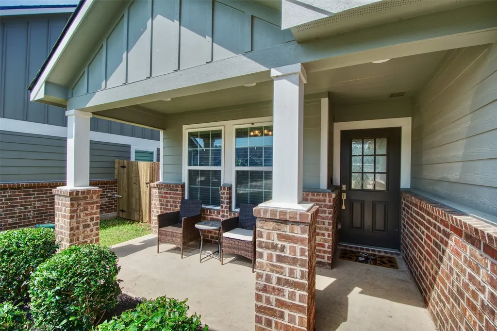 429 Travis Drive Mcgregor TX 76657