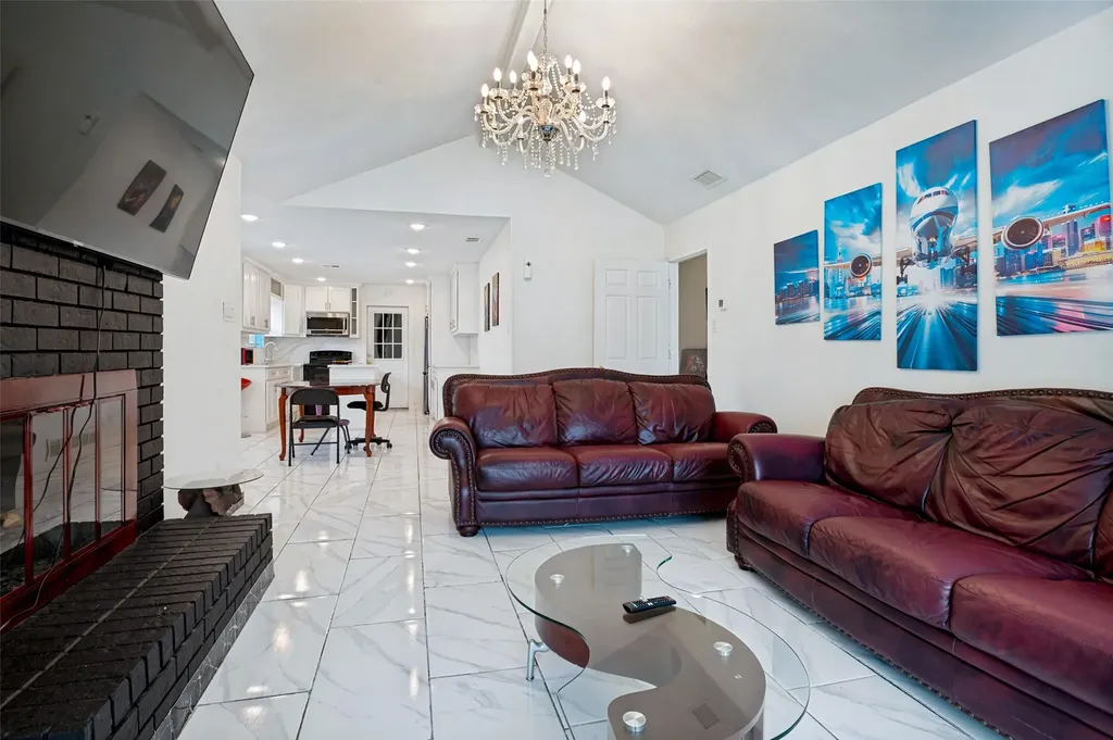 4108 Sunday Hill Drive Arlington TX 76016