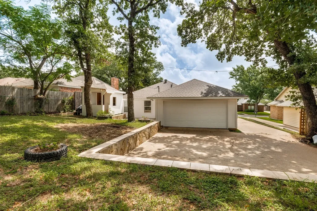 4108 Sunday Hill Drive Arlington TX 76016