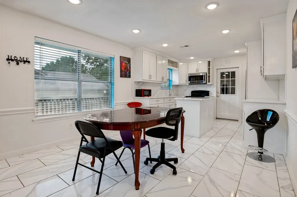 4108 Sunday Hill Drive Arlington TX 76016